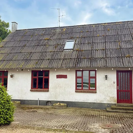 Ferienhaus 4 Bedroom Pet Friendly In *