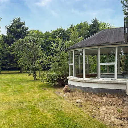 4 Bedroom Pet Friendly In Ferienhaus *